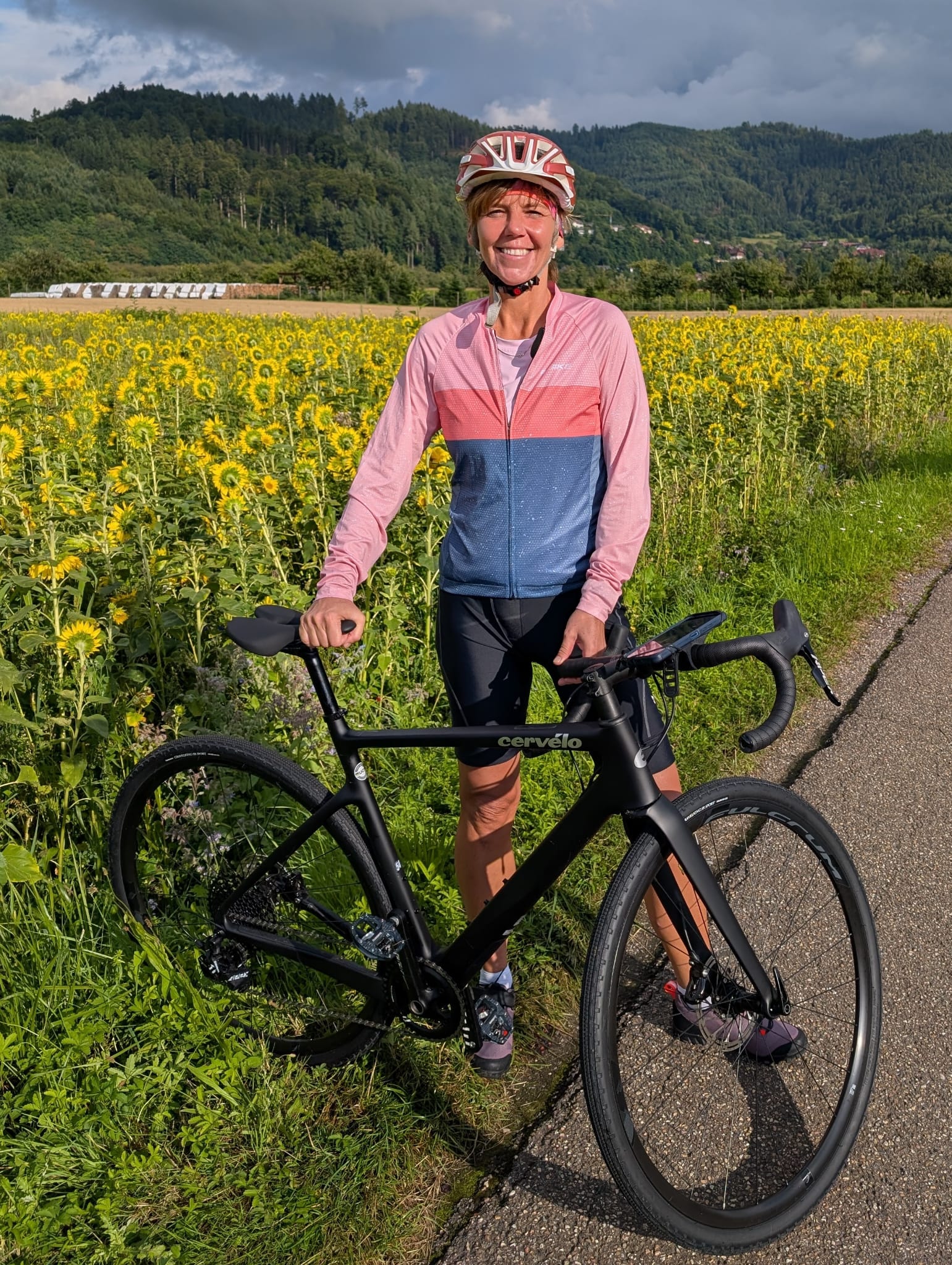 Annett Lichtenhagen beim Radfahren